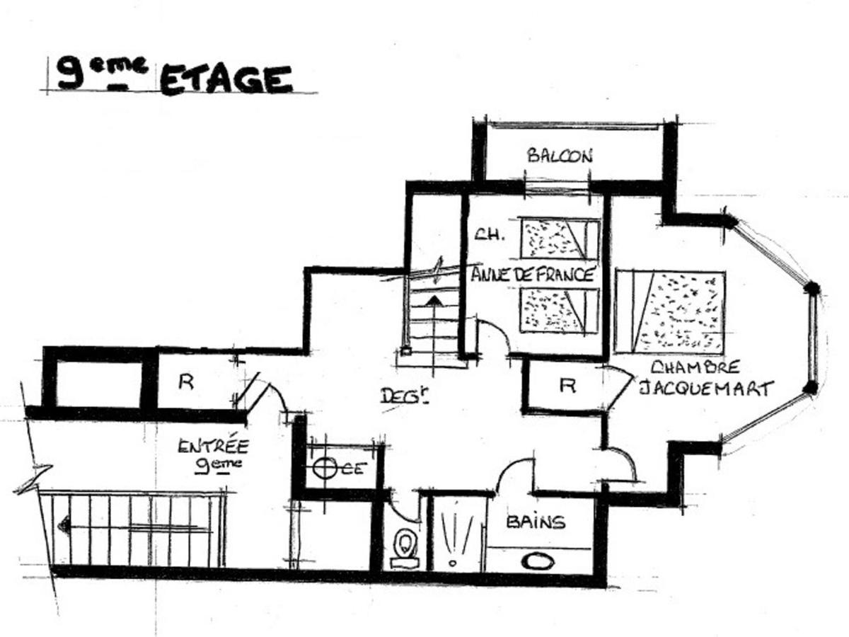 Appartement Panoramique Au Centre De Moulins Avec Terrasse, 2 Chambres, Et Equipements Modernes - Fr-1-489-412 Exterior foto